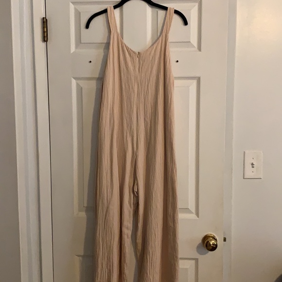 Peach & Navy Floral Romper - Picture 4 of 5